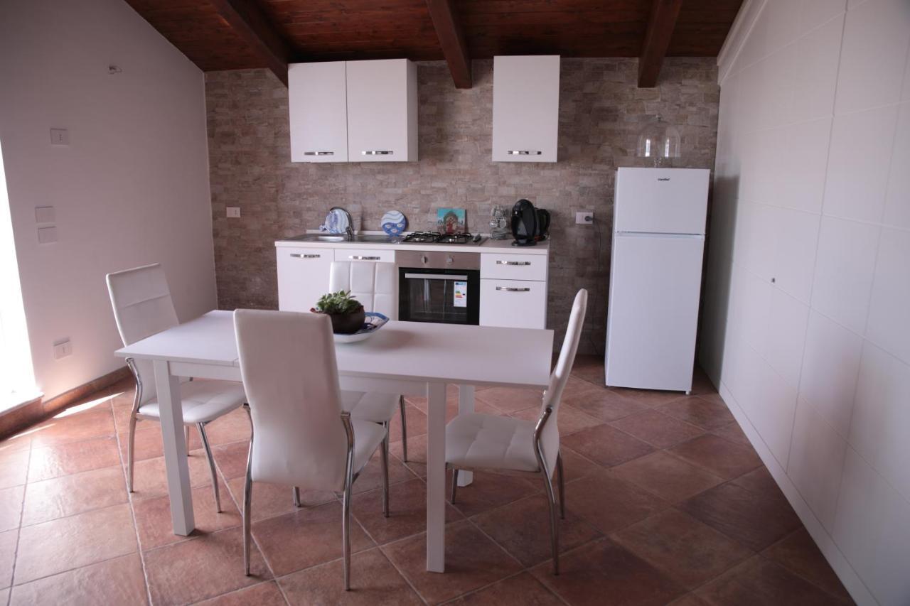 Bed and Breakfast Palazzo Caracciolo Del Sole Terzigno Exterior foto