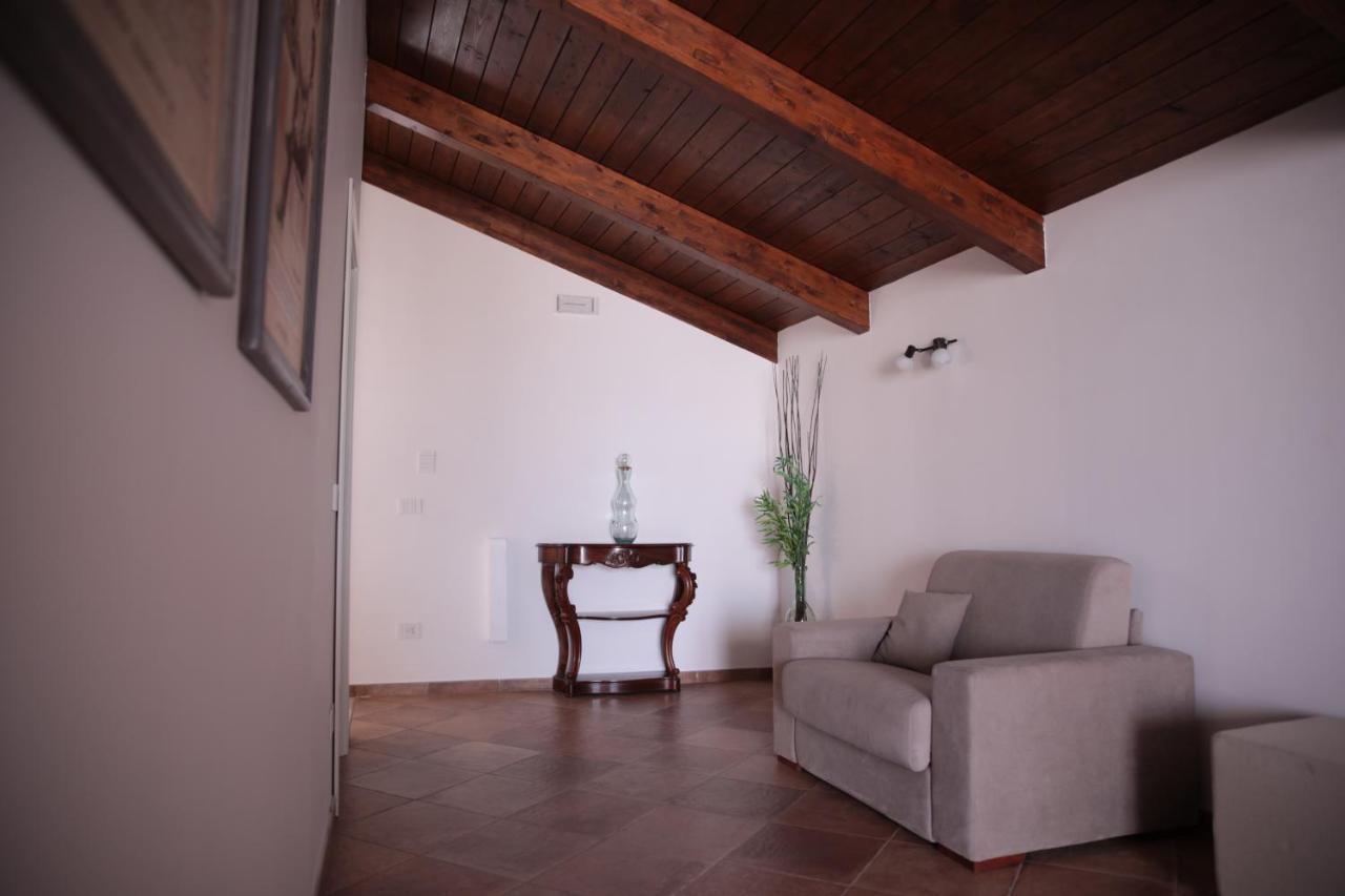 Bed and Breakfast Palazzo Caracciolo Del Sole Terzigno Exterior foto