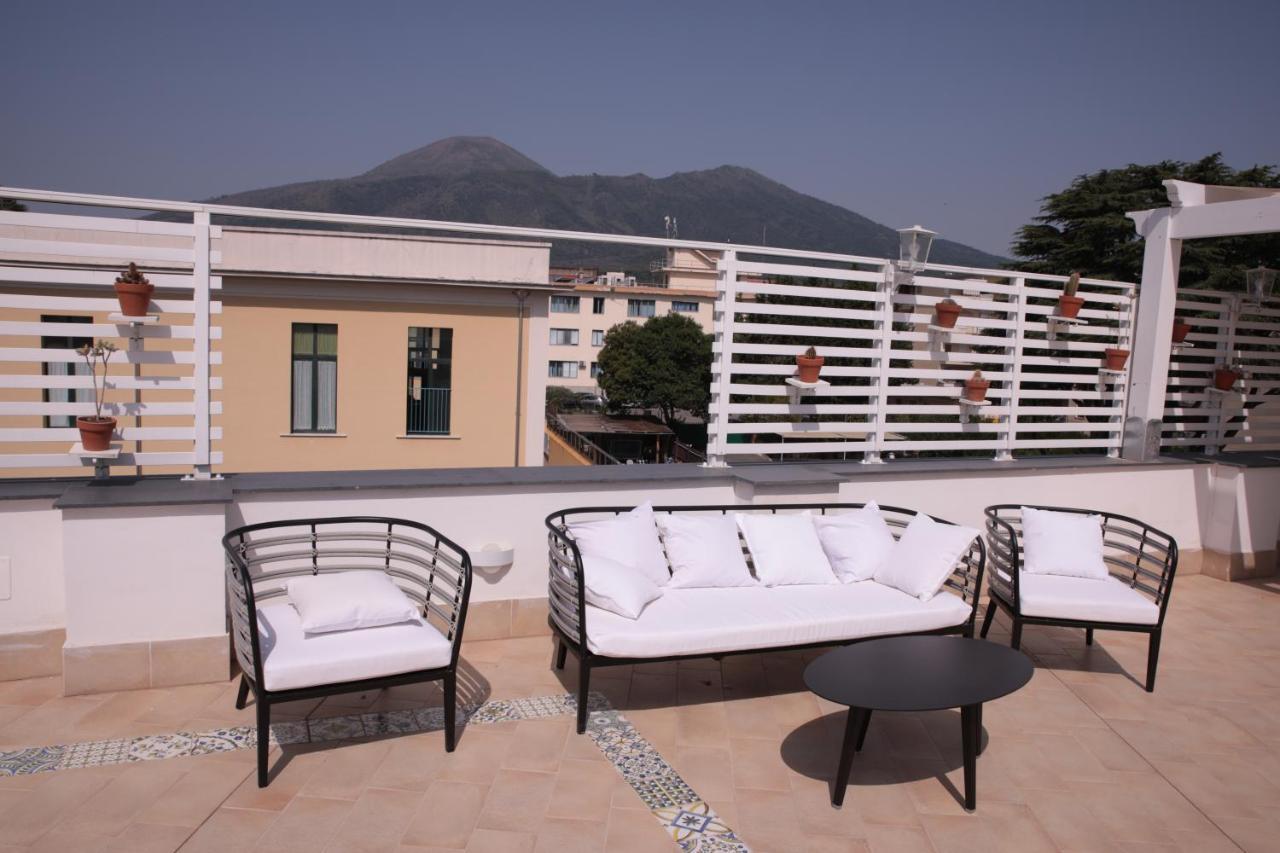 Bed and Breakfast Palazzo Caracciolo Del Sole Terzigno Exterior foto