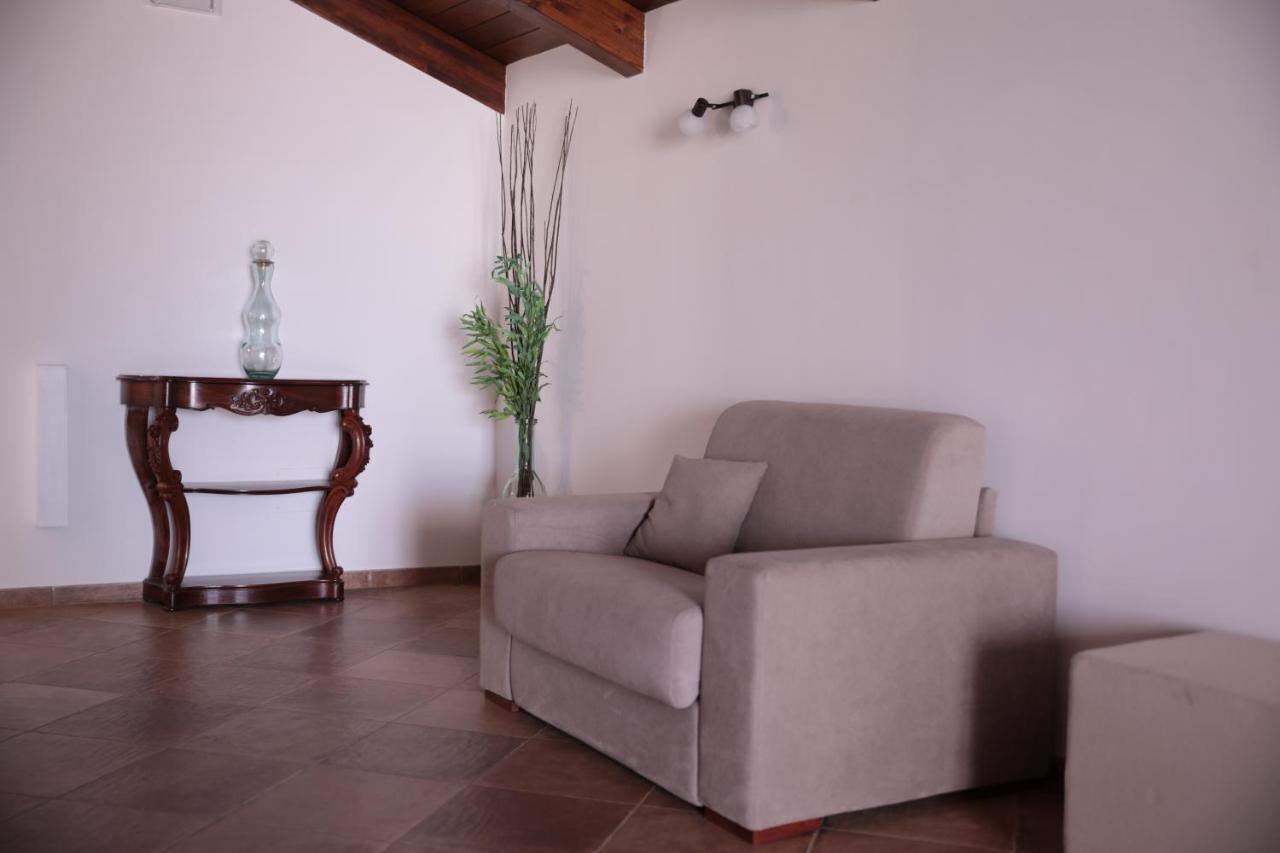 Bed and Breakfast Palazzo Caracciolo Del Sole Terzigno Exterior foto