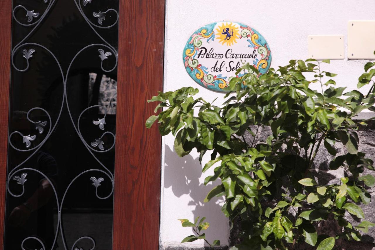 Bed and Breakfast Palazzo Caracciolo Del Sole Terzigno Exterior foto