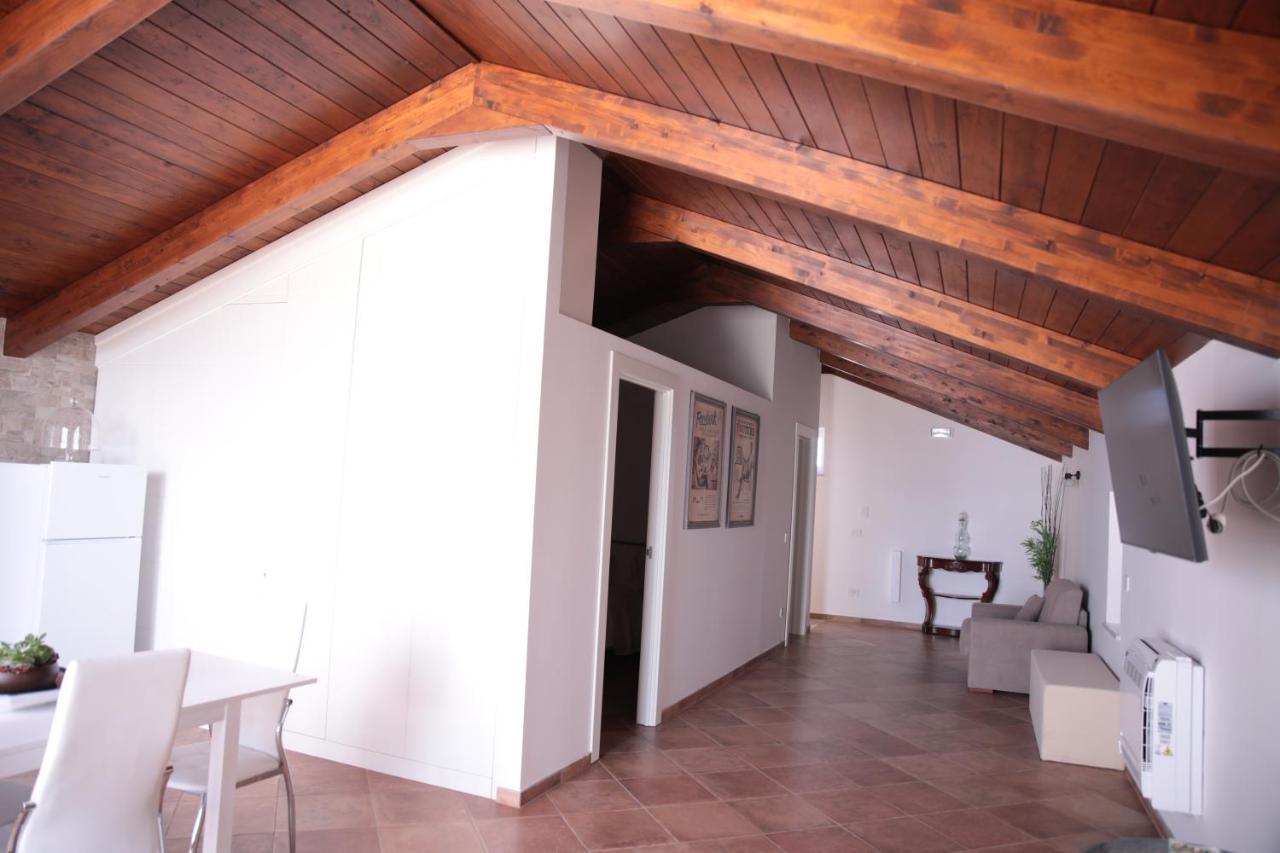 Bed and Breakfast Palazzo Caracciolo Del Sole Terzigno Exterior foto