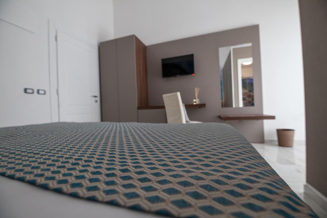 Bed and Breakfast Palazzo Caracciolo Del Sole Terzigno Exterior foto